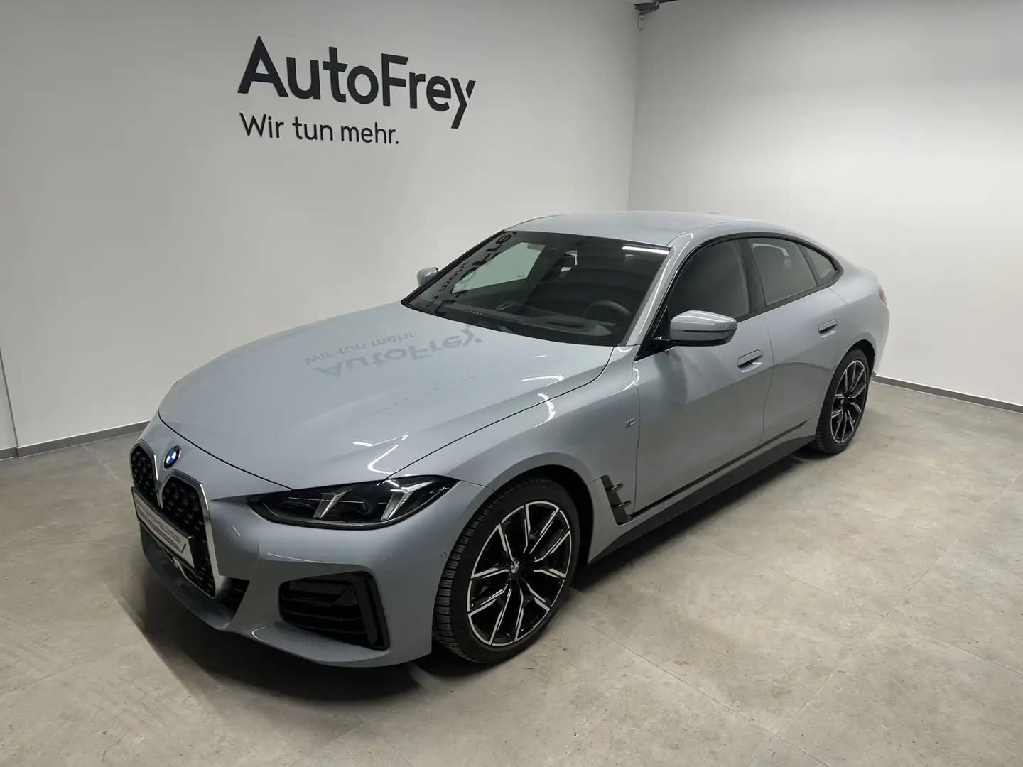 BMW 420 d xDrive Grau - 1