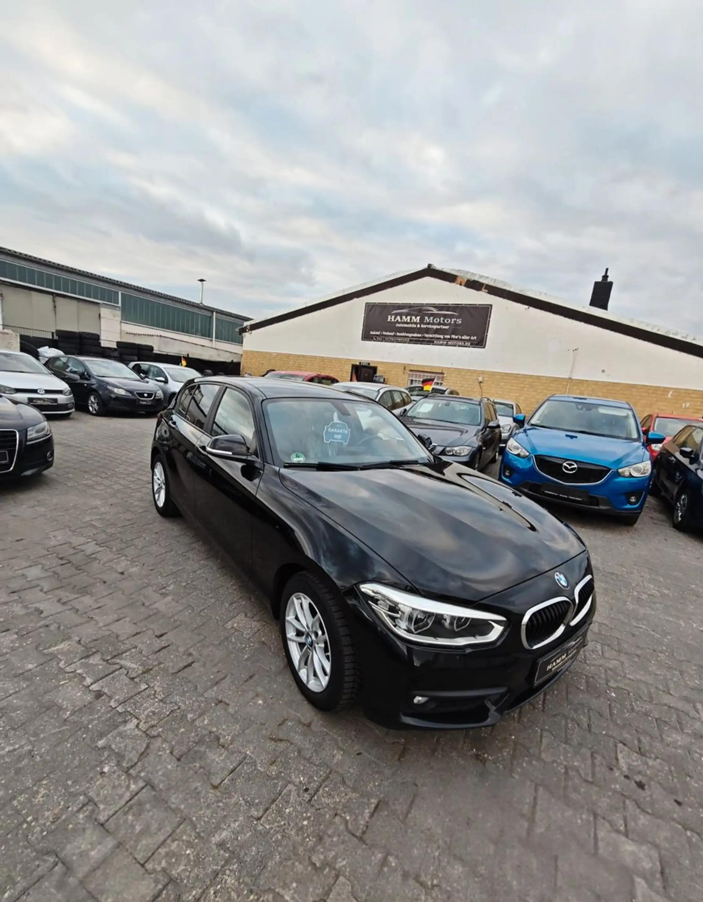 BMW 118 i Advantage — photo 3