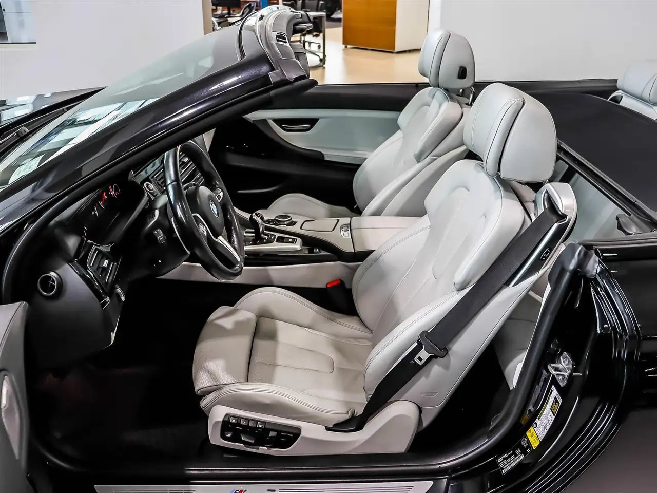 BMW M6 photo BMW M6