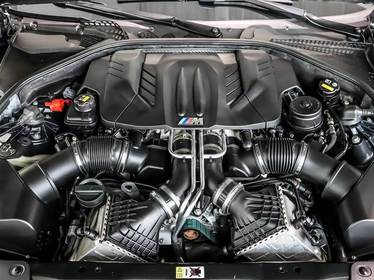 BMW M6 photo BMW M6