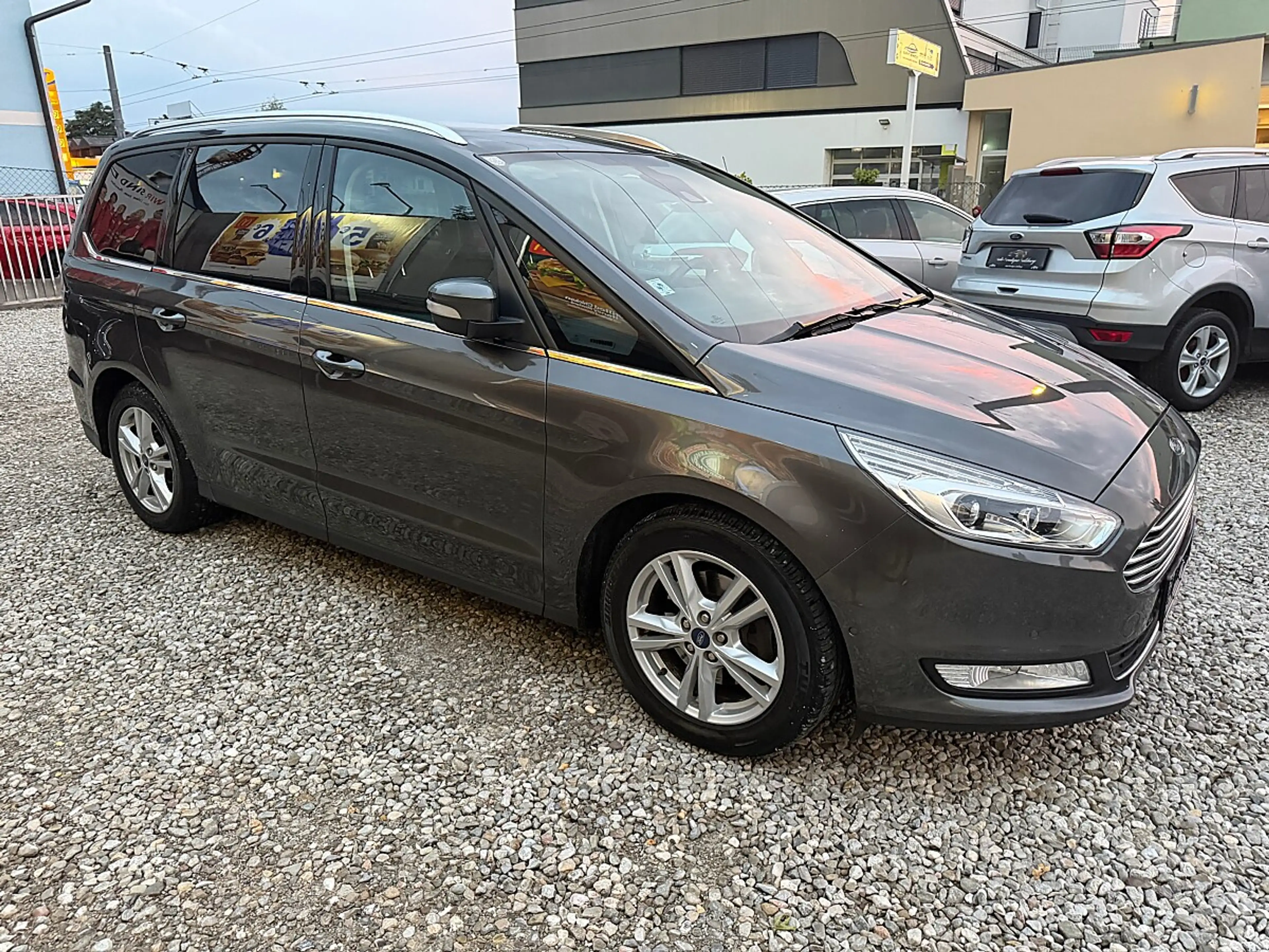 Ford Galaxy 2,0 TDCi 7-Sitzer Titanium Start/Stop Powershift — photo 7