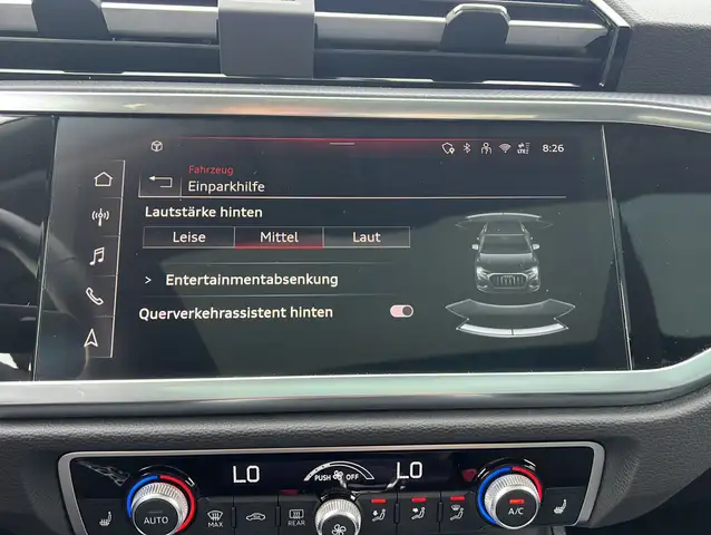 Audi Q3 view 19