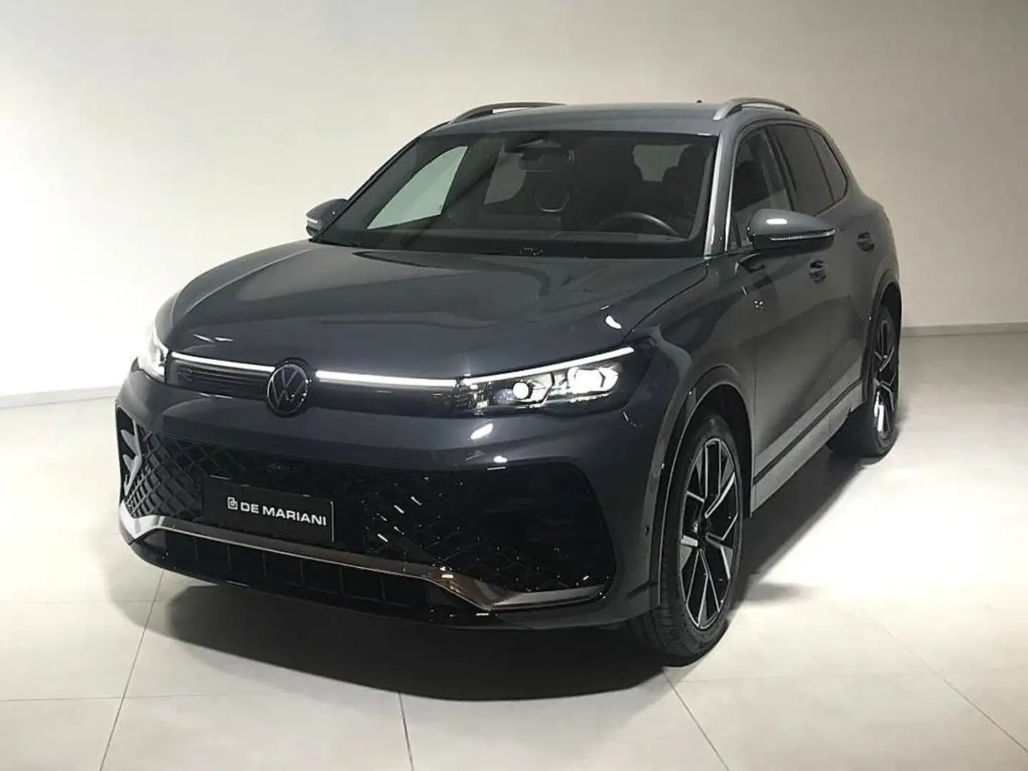 Volkswagen Tiguan R-LINE (Sede di Taranto) Grigio - 2