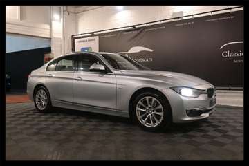 320i LUXURY LINE / CUIR / GPS NAVI / SUNROOF !!