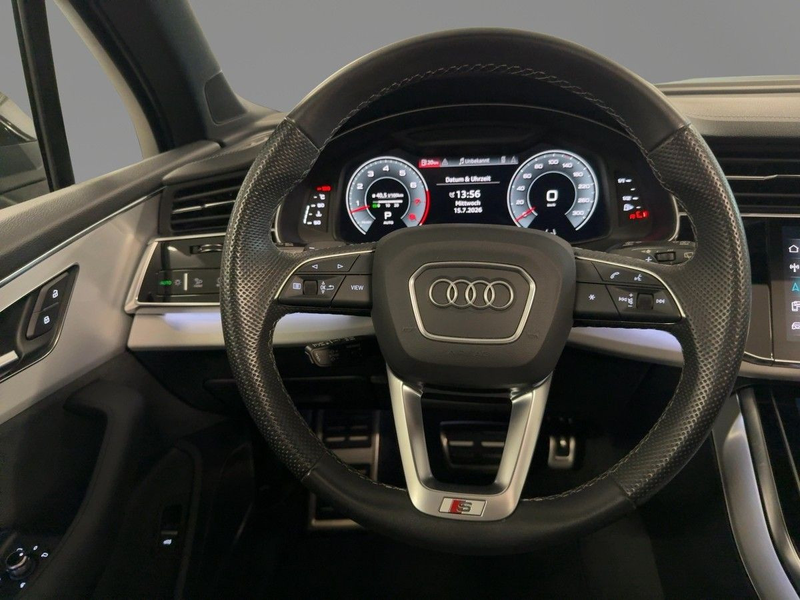 Audi Q7 S line 55 TFSI qu.tiptr. AHK MATRIX RFK PANO — photo 13