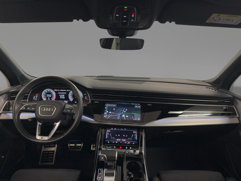 Audi Q7 S line 55 TFSI qu.tiptr. AHK MATRIX RFK PANO — photo 12