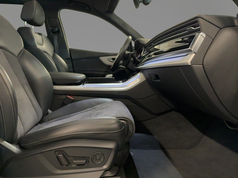 Audi Q7 S line 55 TFSI qu.tiptr. AHK MATRIX RFK PANO — photo 10