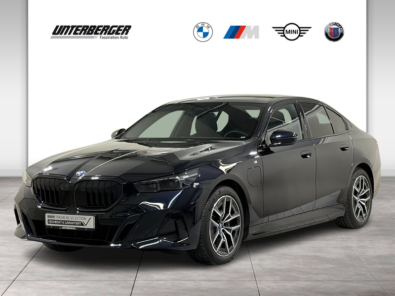 BMW 550 e xDrive Limousine M Sportpaket Pro B&W ACC