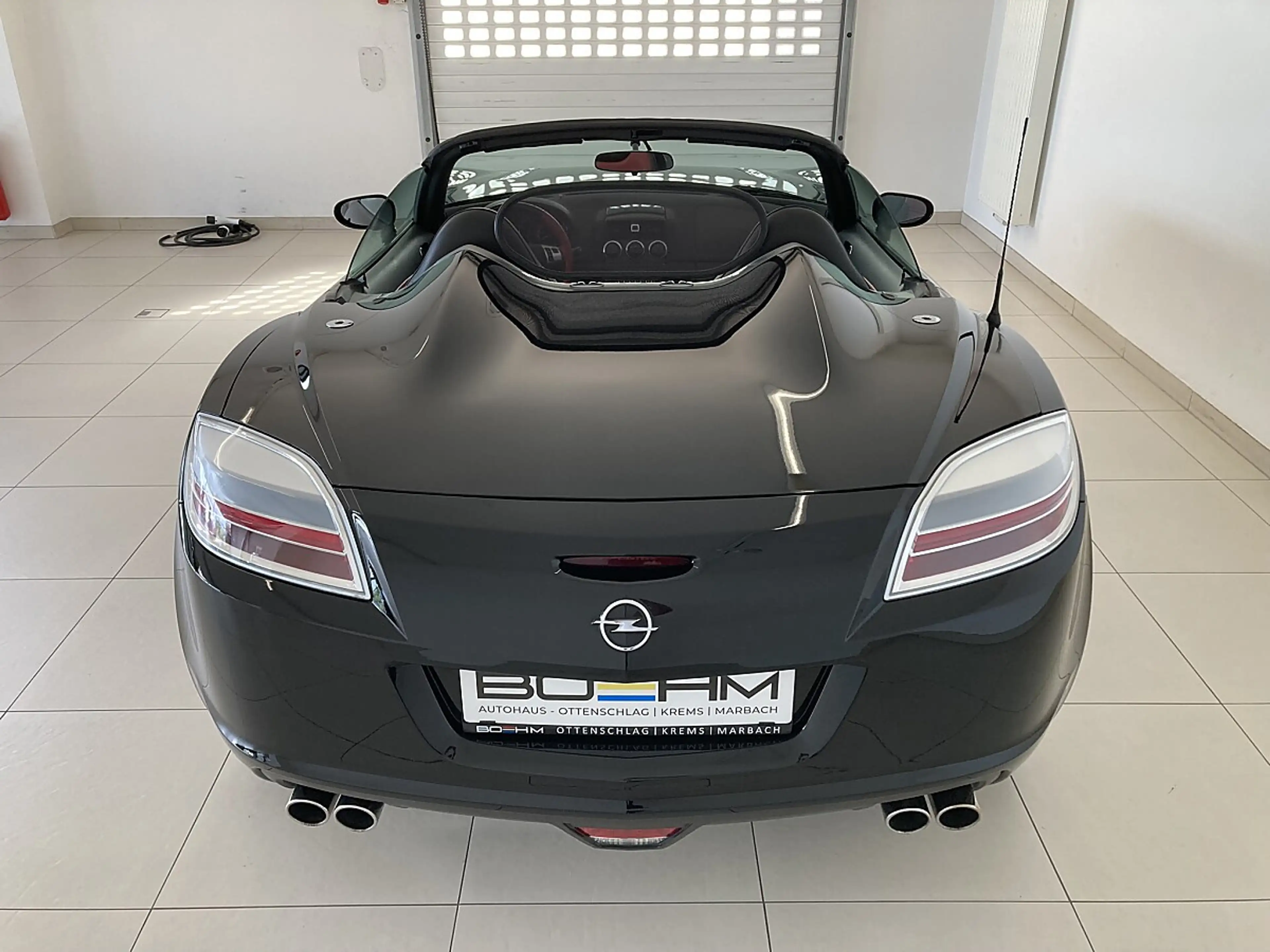 Opel GT 2,0  Turbo — photo 11