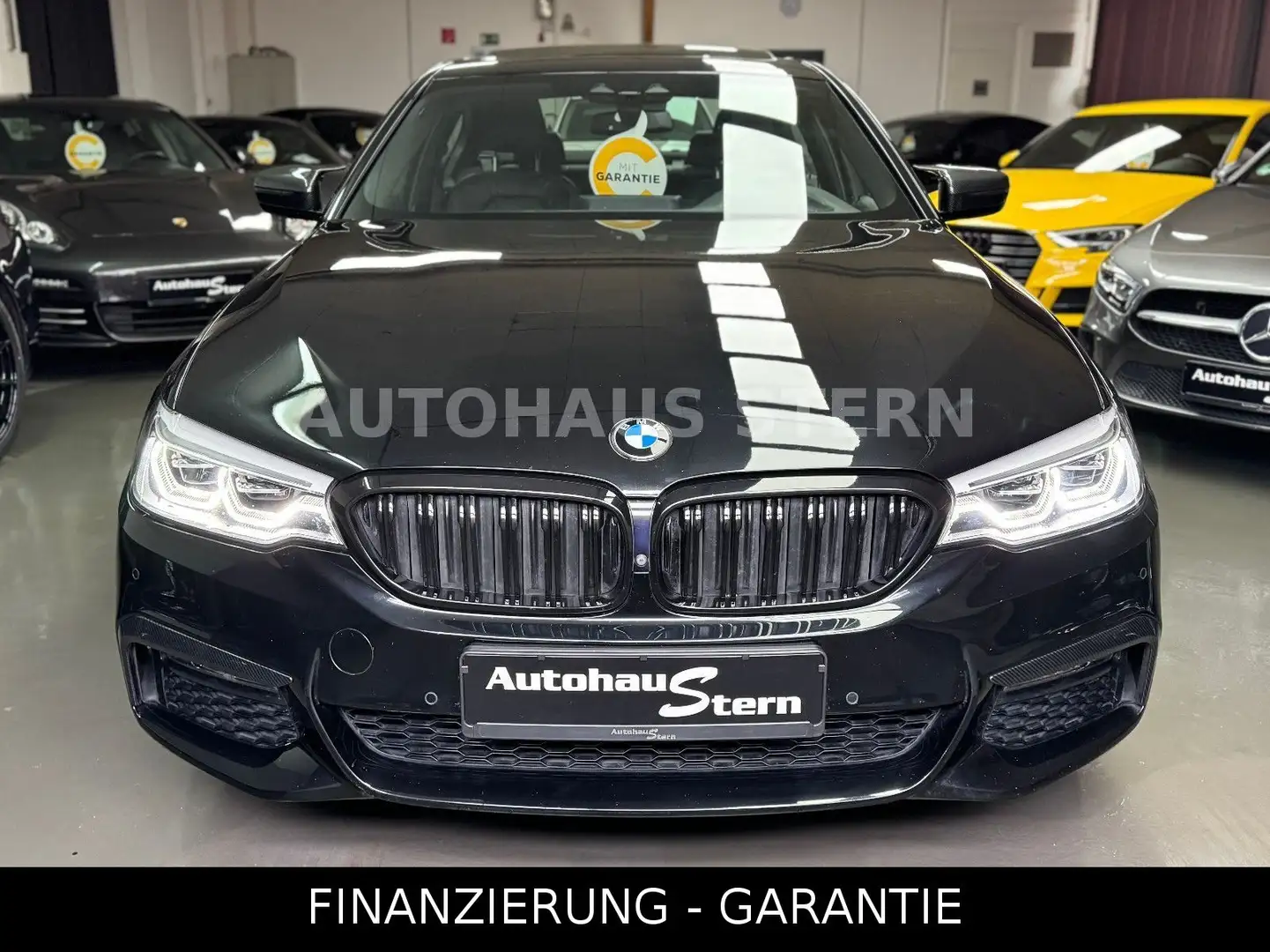BMW 520 d Lim xDrive M Sport 360°Cam DisplayParken Noir - 2