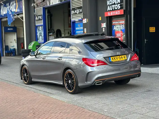 Mercedes-Benz Cla view 2