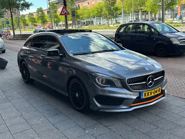 Mercedes-Benz Cla view 4