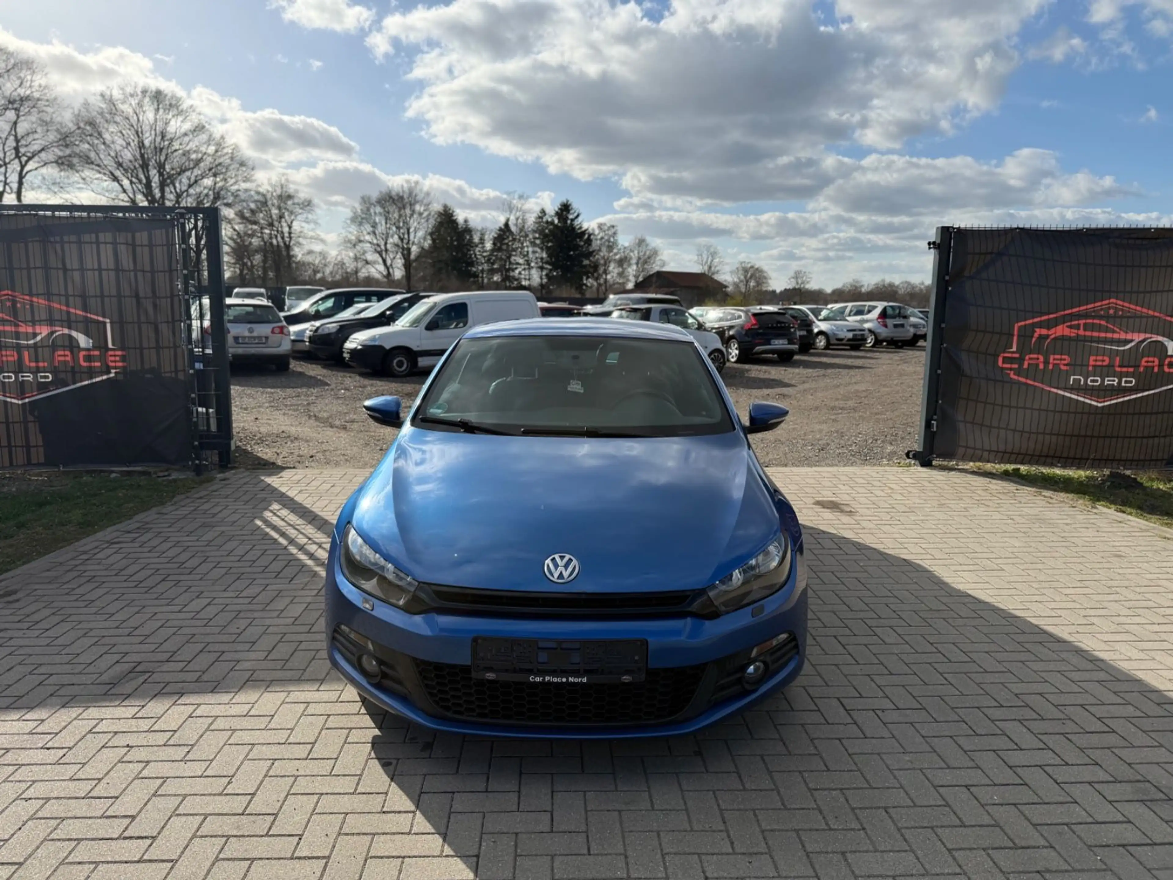 Volkswagen Scirocco 1.4 TSI TÜV NEU/SPORTPAKET/SHZ/PDC — photo 2
