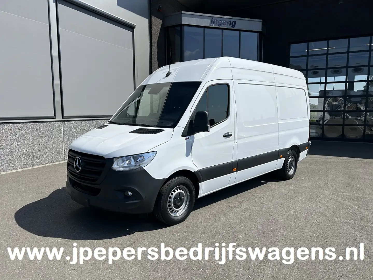 Mercedes-Benz Sprinter 314 CDI RWD L2 H2 MBUX / 360 Camera / Navigatie / Blanc - 1