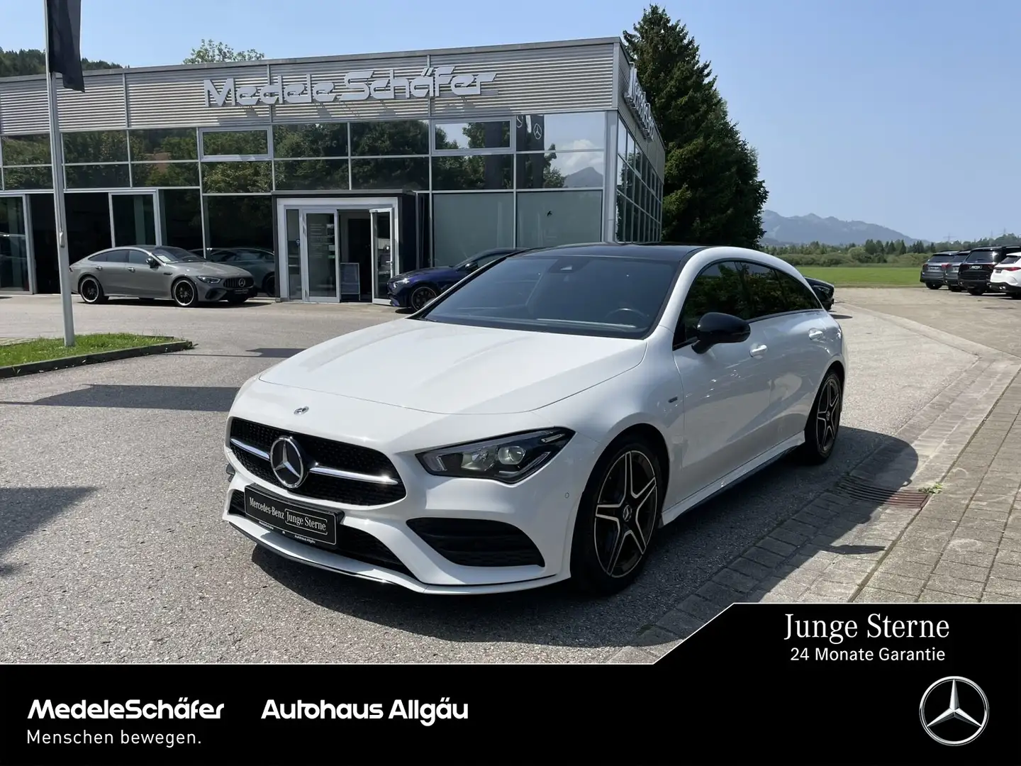 Mercedes-Benz CLA 180 CLA 180 Shooting Brake AMG Night Led AHK Pan Kam Weiß - 1