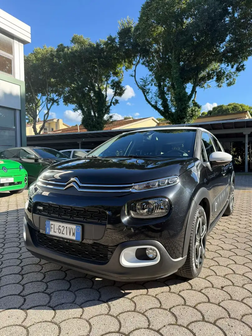 Citroen C3 C3 PureTech 82 GPL Shine Schwarz - 1