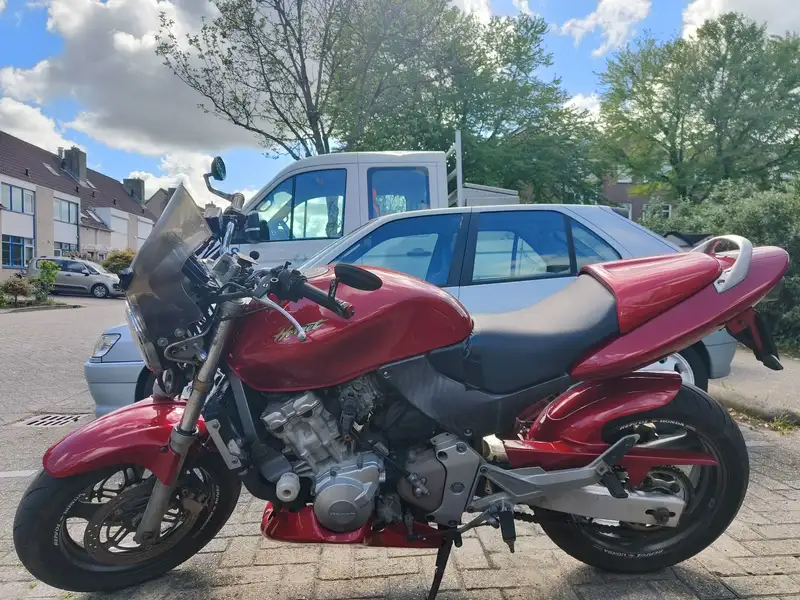 Honda Hornet - foto 4