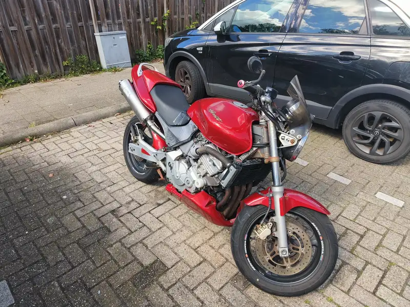 Honda Hornet - foto 2