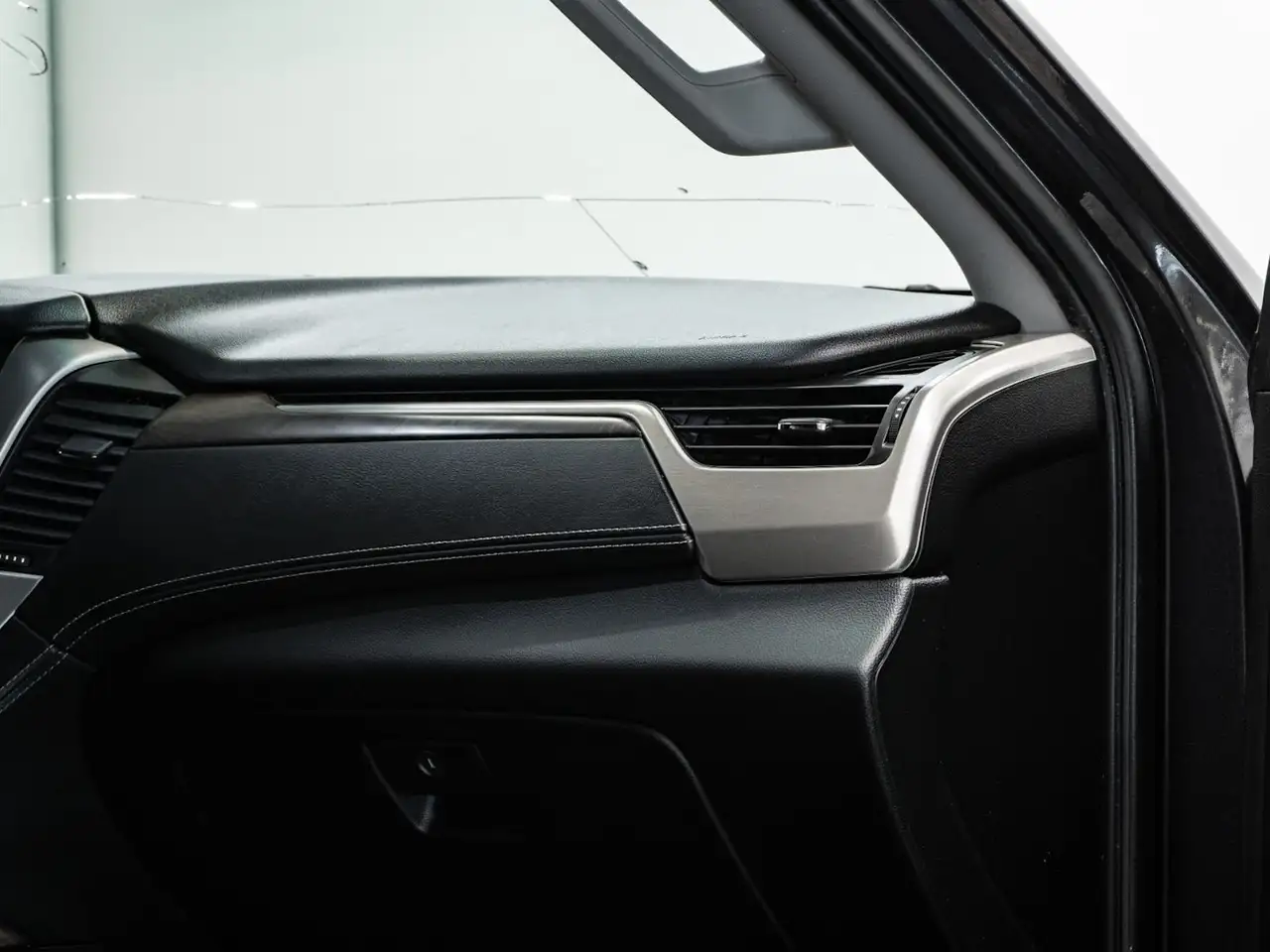 GMC Yukon снимка GMC Yukon