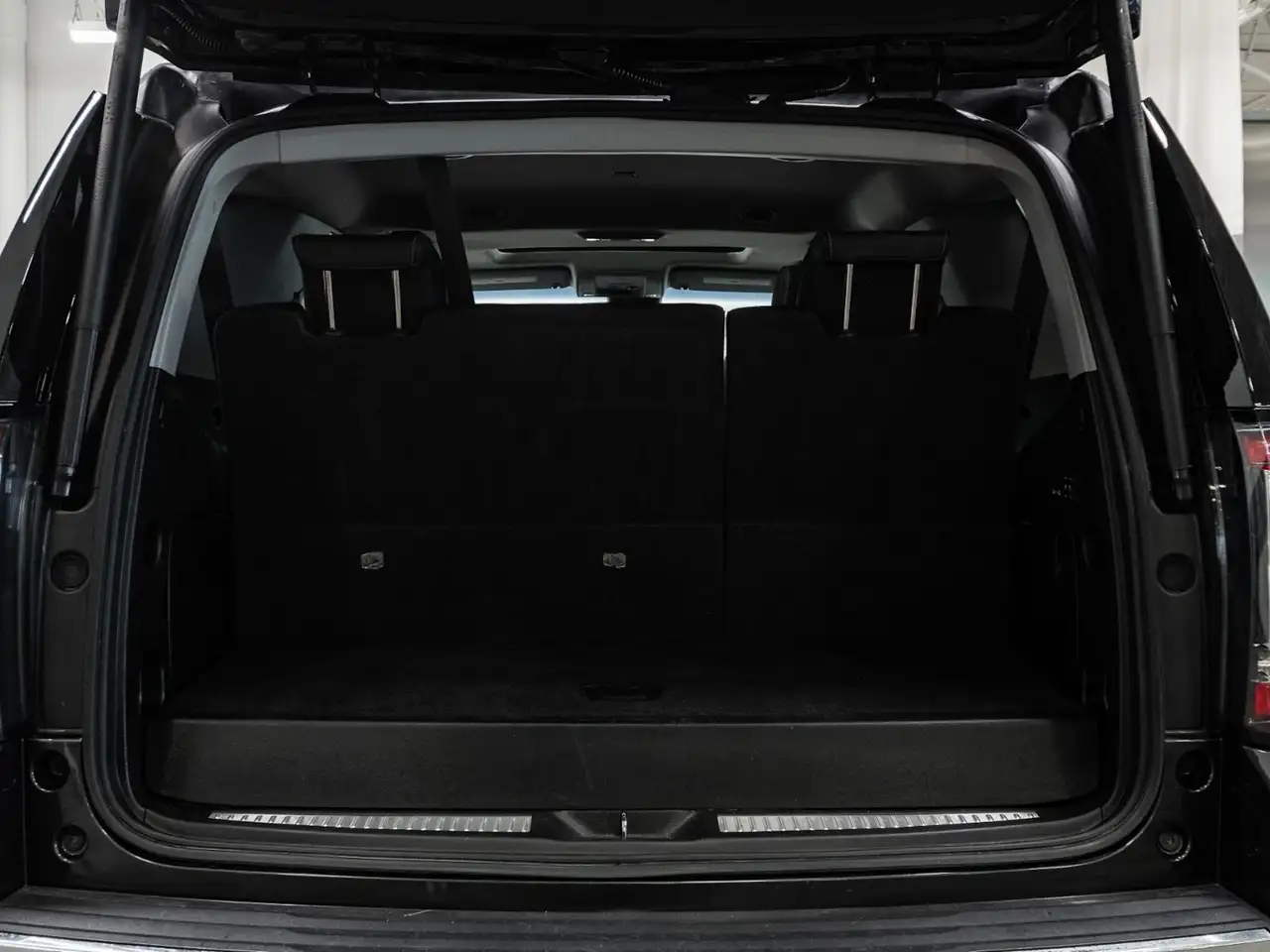 GMC Yukon снимка GMC Yukon