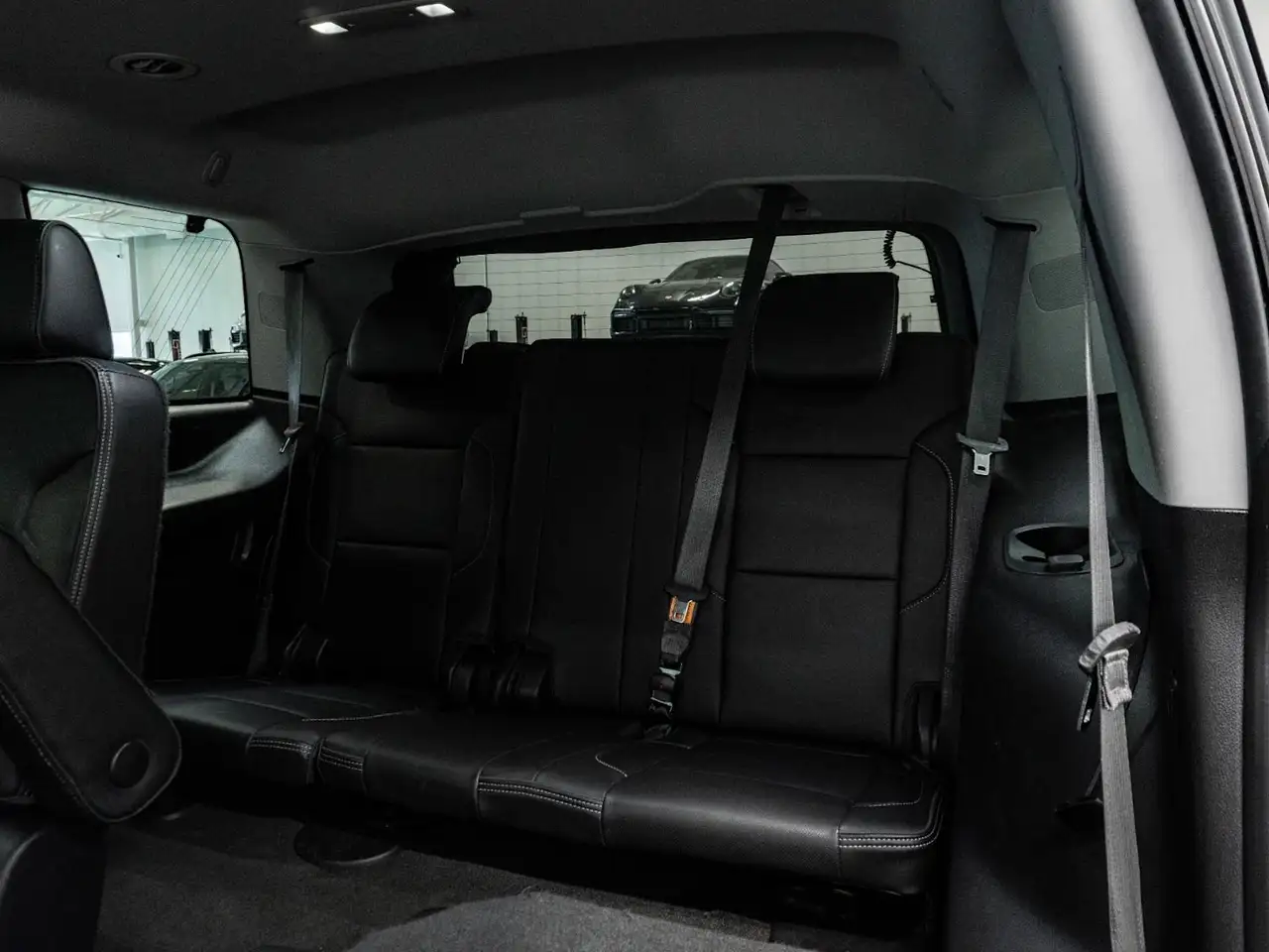 GMC Yukon снимка GMC Yukon