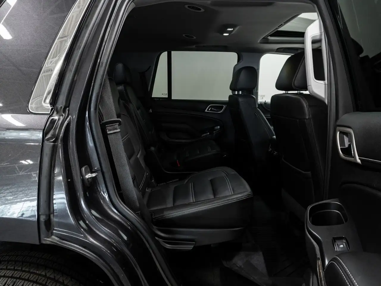 GMC Yukon снимка GMC Yukon