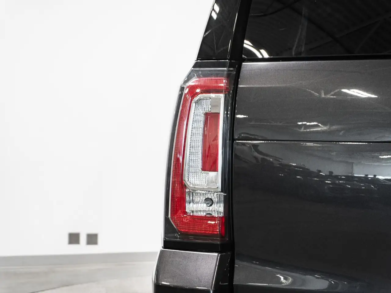 GMC Yukon снимка GMC Yukon
