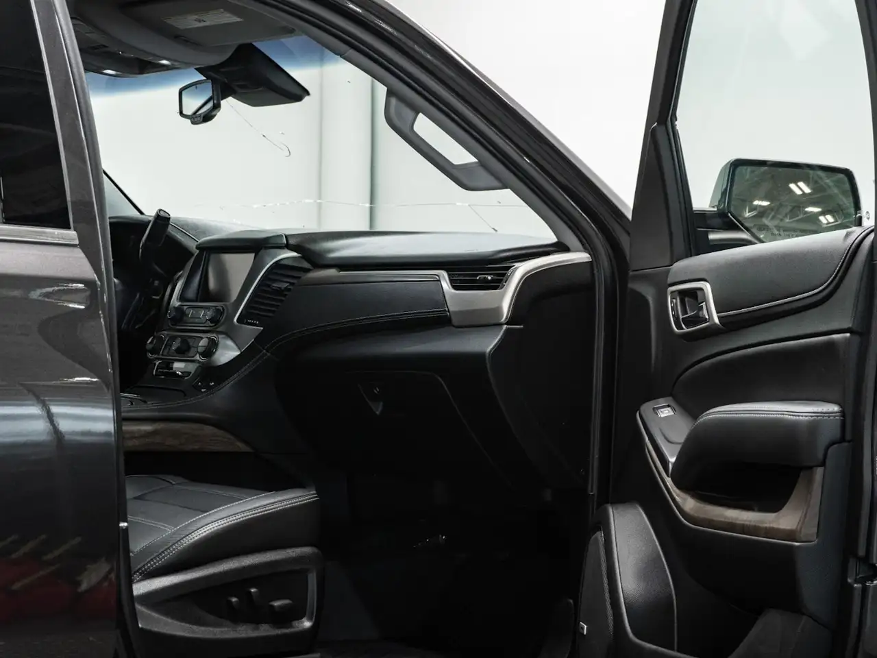 GMC Yukon снимка GMC Yukon