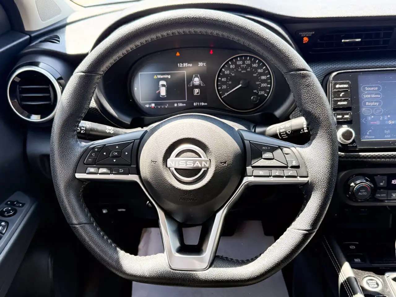 Nissan Kicks photo Nissan Kicks