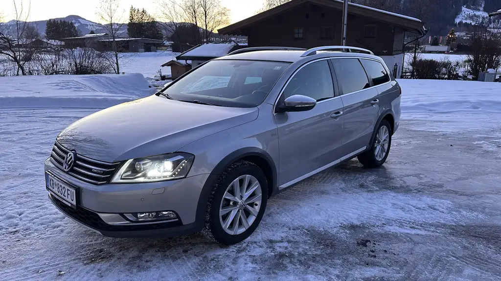 Volkswagen Passat Alltrack 2012 из Европы — купить под ключ
