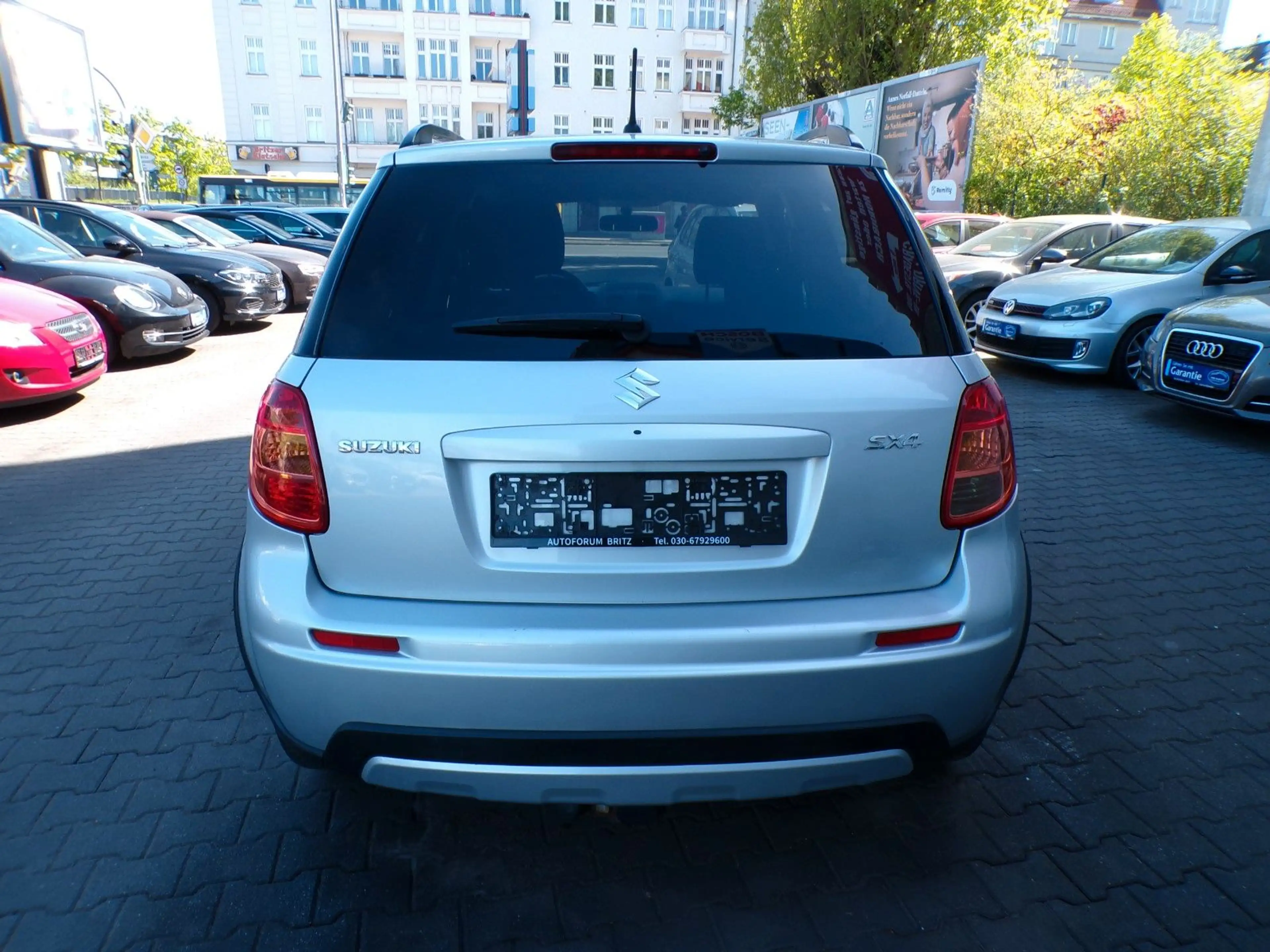 Suzuki SX4 1.6 VVT 2WD mit AHK. — photo 8
