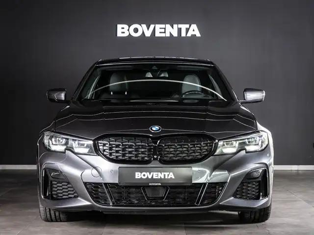 BMW M3 view 2