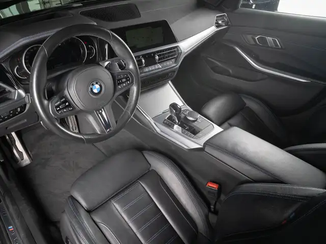 BMW M3 view 10