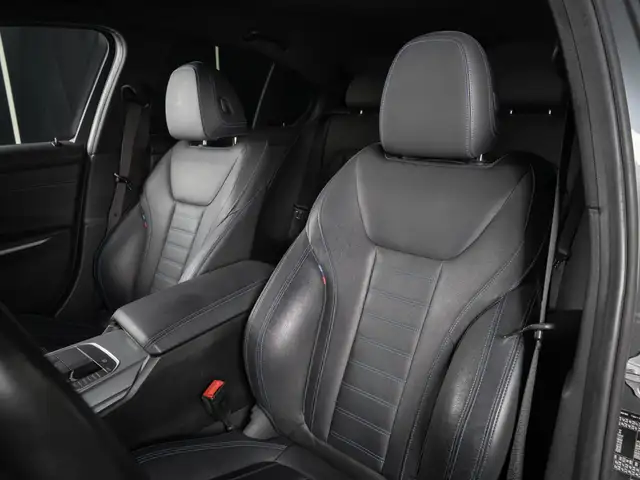 BMW M3 view 11