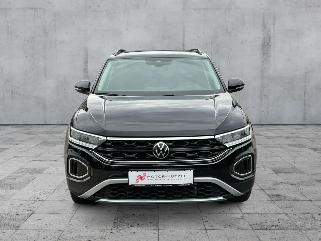 Volkswagen T-Roc 1.5 TSI DSG LIFE LED+AHK+NAVI+DAB+SHZ+PDC, миниатюра 3