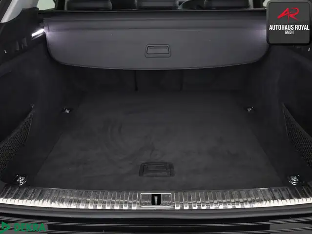 Audi E-Tron view 14