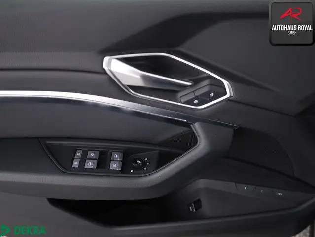 Audi E-Tron view 15