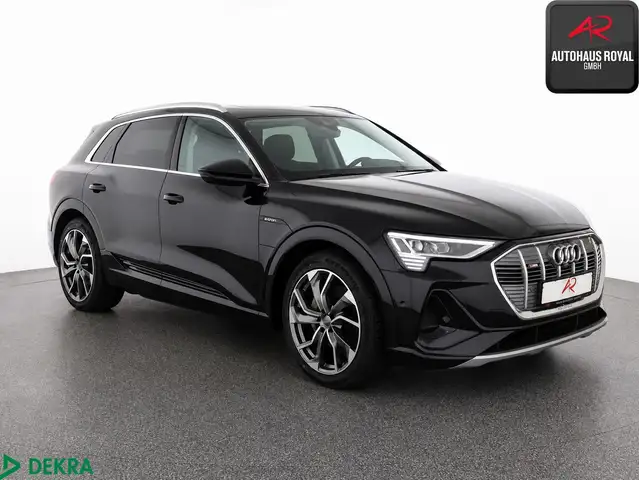 Audi E-Tron view 7