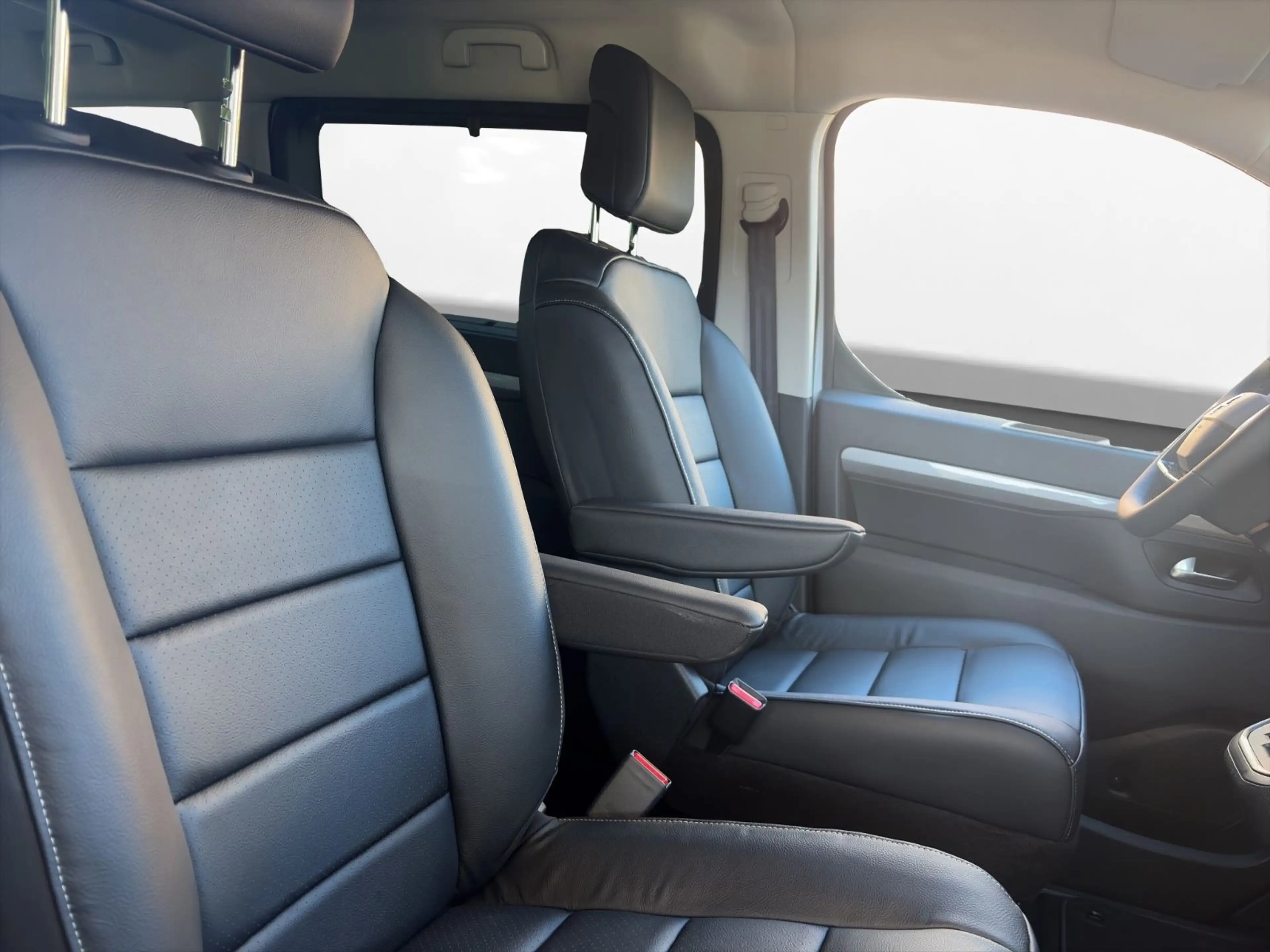 Opel Zafira Life GS XL AHK SOFORT VERFÜGBAR! — photo 9