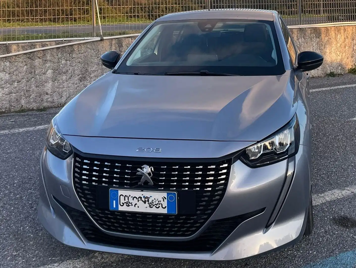 Peugeot 208 NEOPATENTATI Grigio - 1