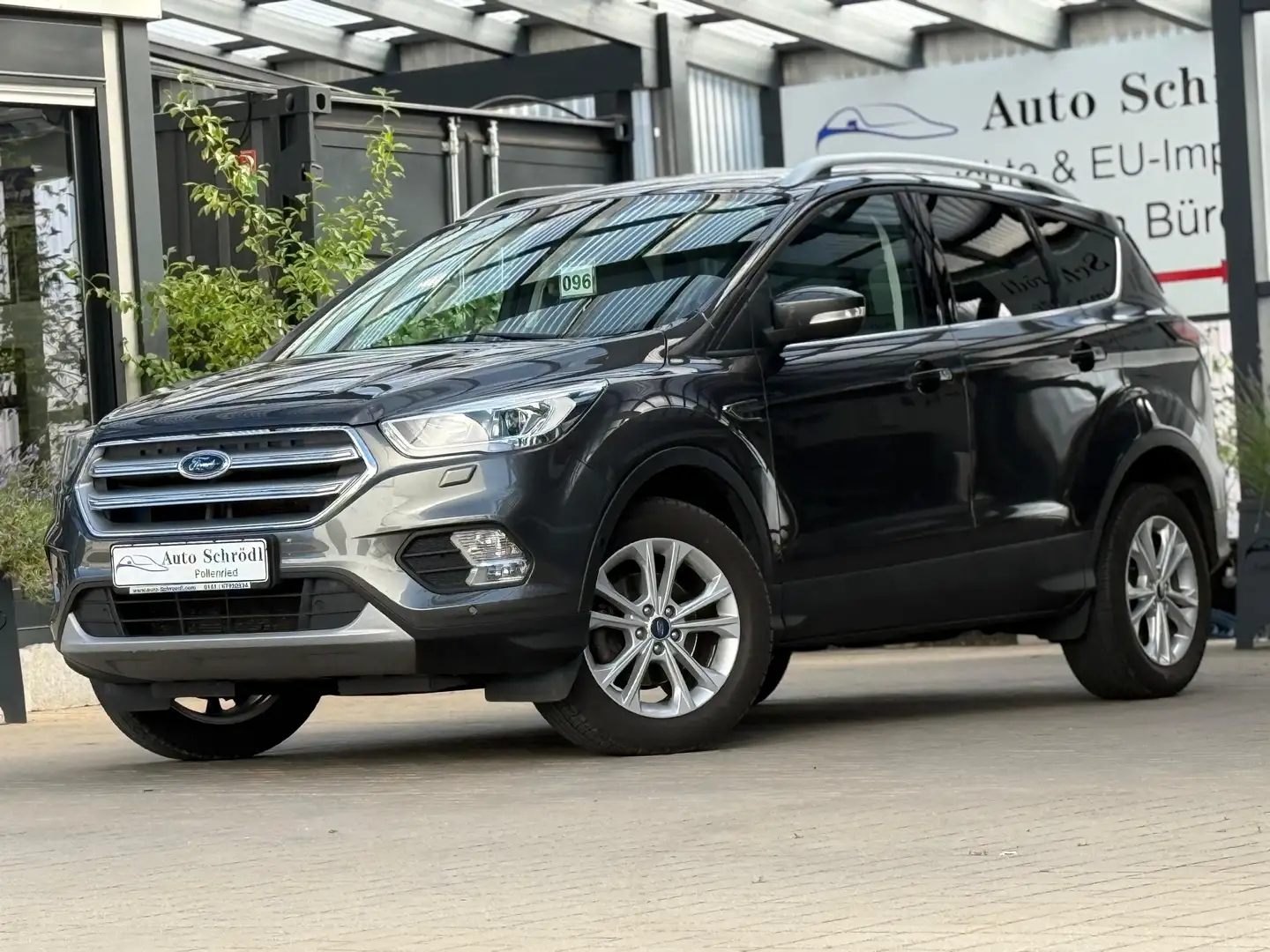 Ford Kuga Titanium 1.5 EcoBoost, AHK, El.Heck, SONY, Kamera Grey - 1