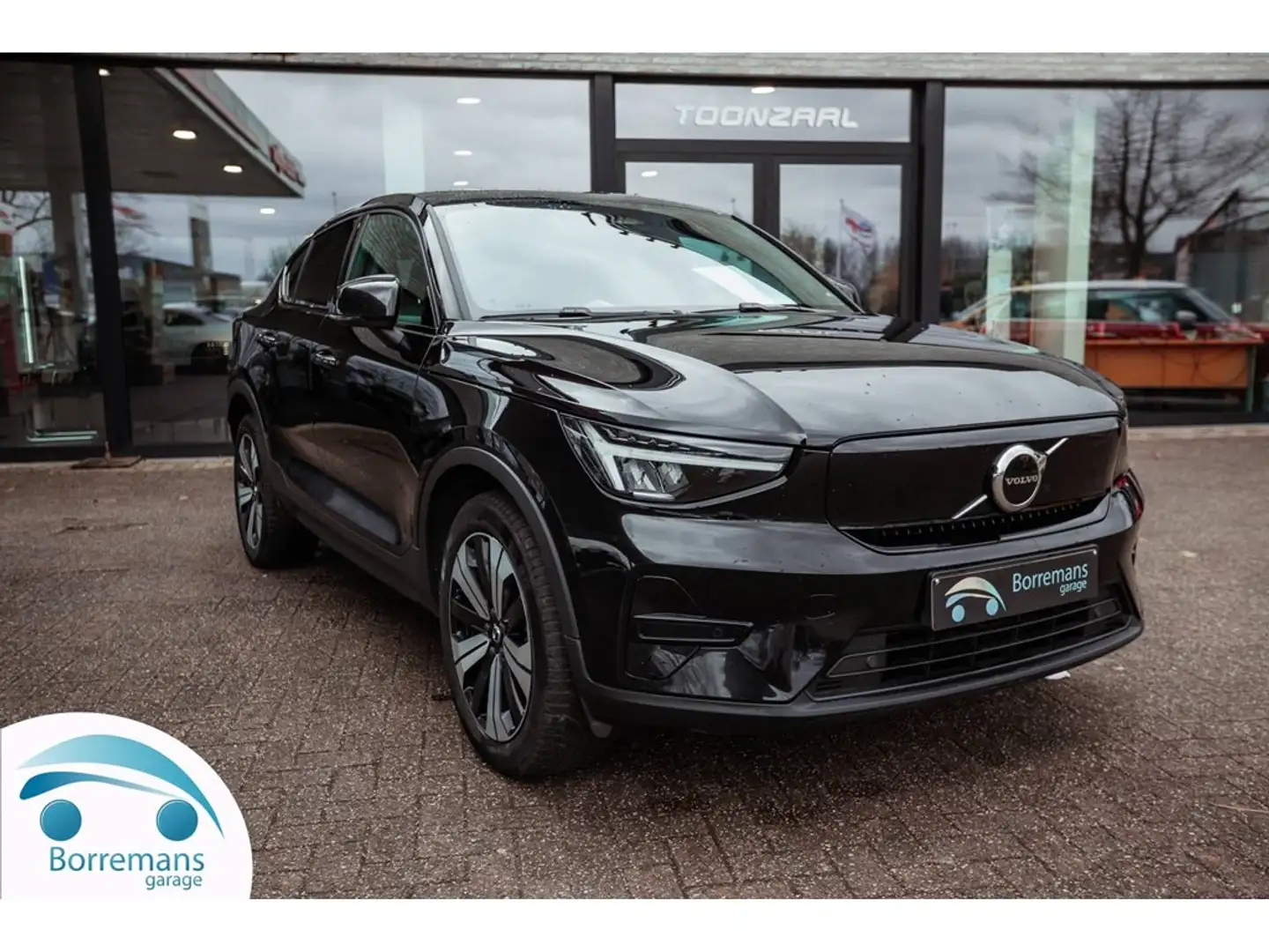 Volvo C40 Recharge 231 pk  Navi/Carplay/Pano Dak/... Noir - 1
