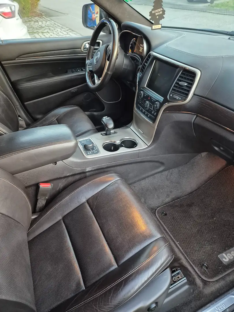 Jeep Grand Cherokee Grand Cherokee 3.0I Multijet Summit Negru - 2