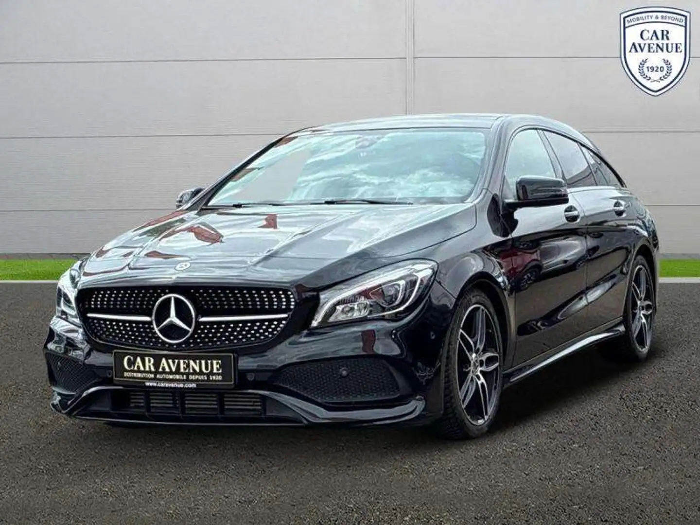 Mercedes-Benz CLA 180 180 122ch AMG Line 7G-DCT Noir - 1