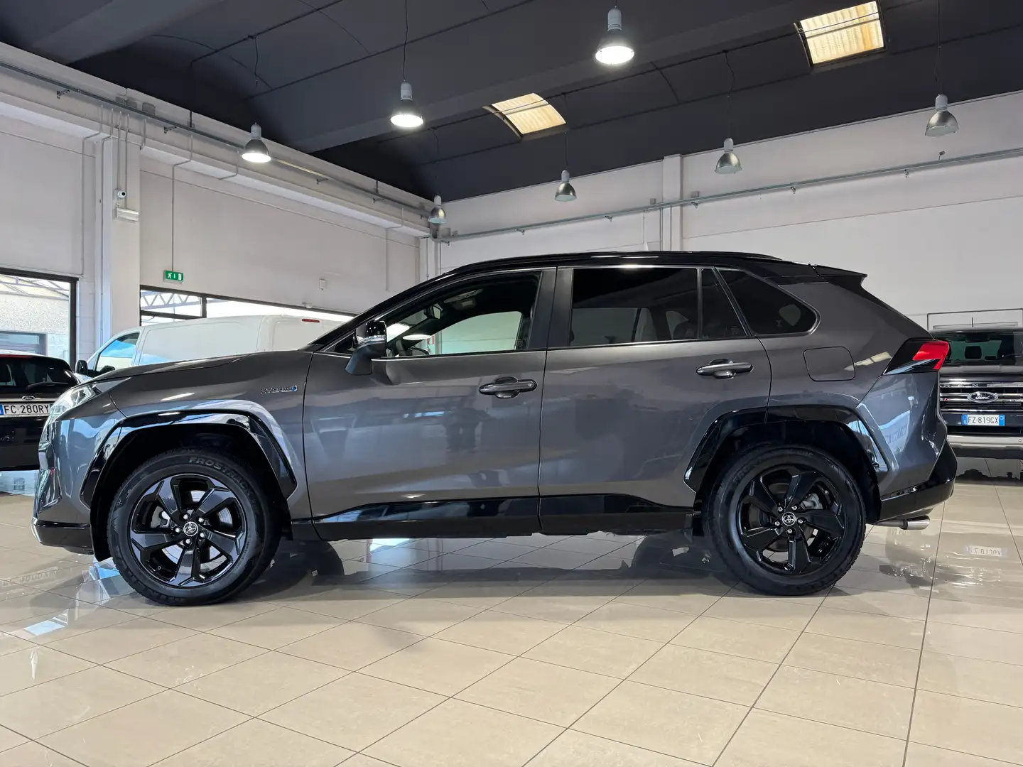 Toyota RAV 4 2.5 HV 218CV E-CVT 2WD Style PREZZO REALE!!! Grijs - 2