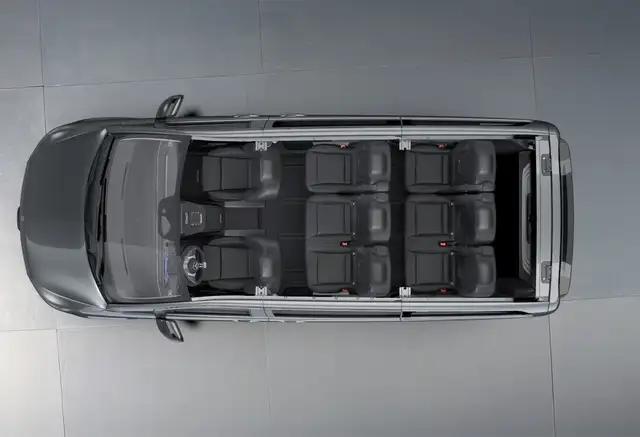 Mercedes-Benz EQV 300 AVANTGARDE Lang 8 Sitze Airm Distr Navi Ansicht 26