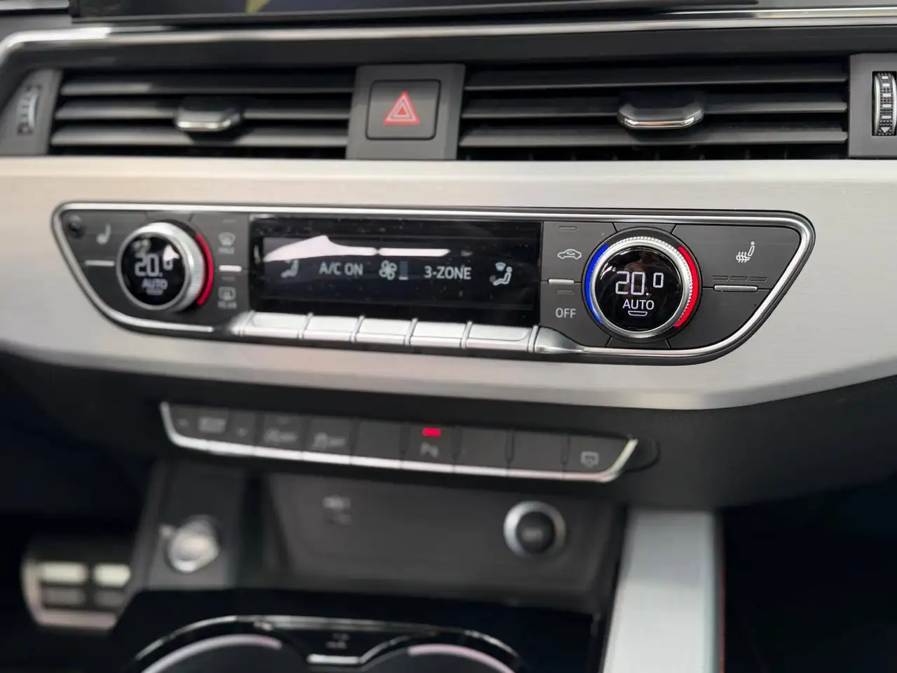 Audi A4 Avant 35 TFSI 3x S Line- Edition Competition S tronic, миниатюра 30