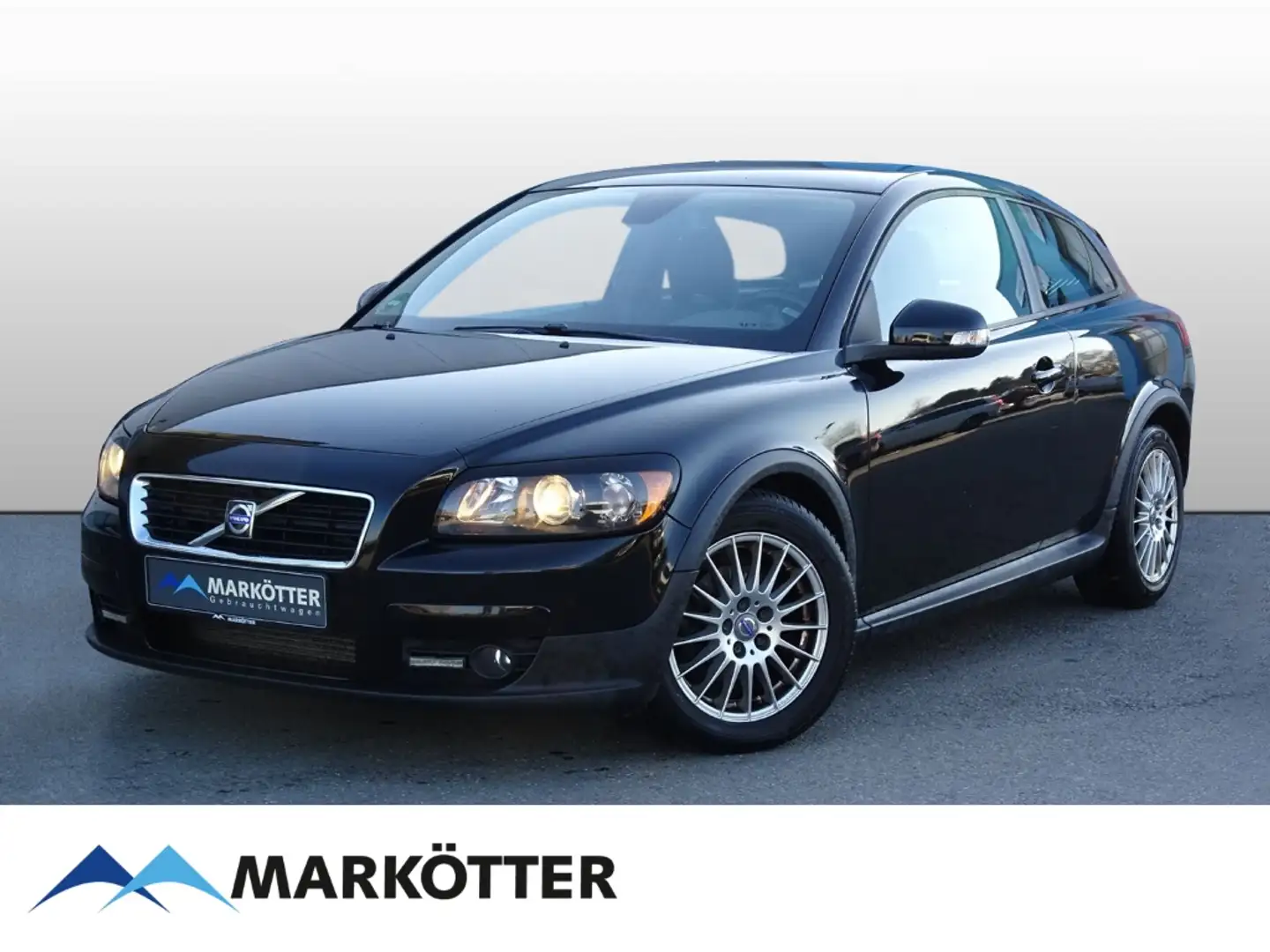 Volvo C30 1.6 D Drive Momentum Allwetter/PDC Schwarz - 1