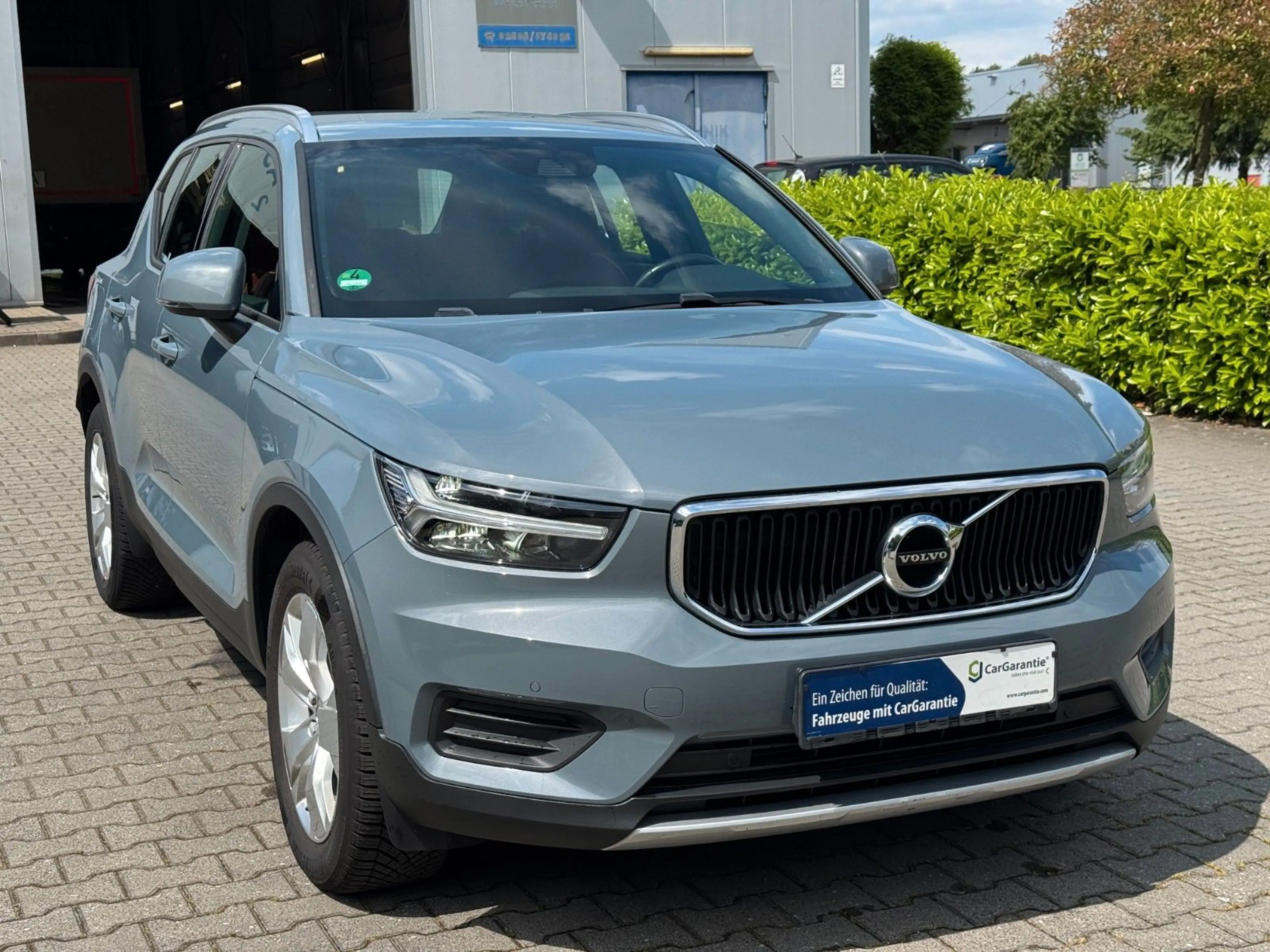 Volvo XC40 Momentum Pro AWD Garantie* Leder* Keyless* — photo 5