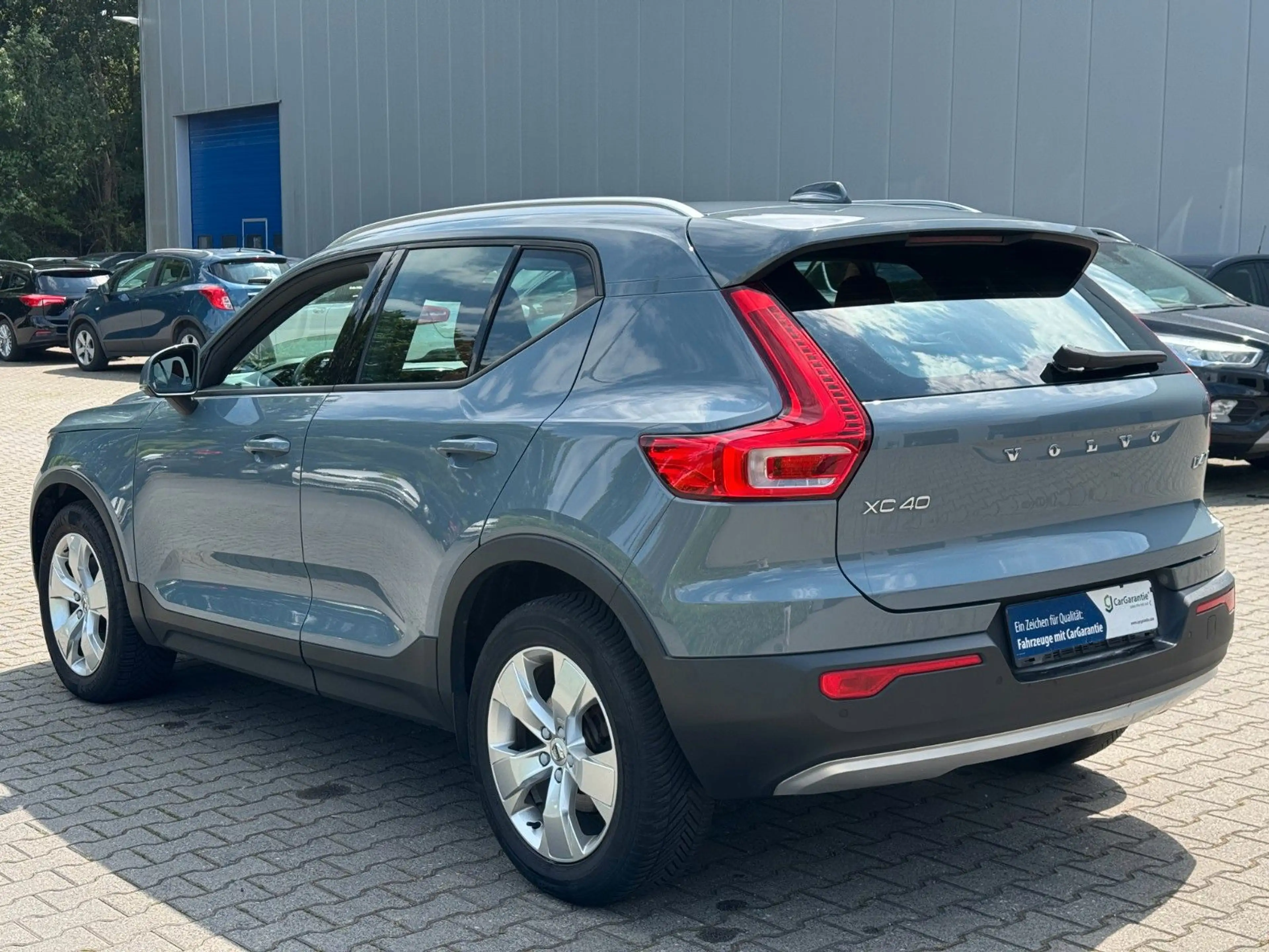 Volvo XC40 Momentum Pro AWD Garantie* Leder* Keyless* — photo 13